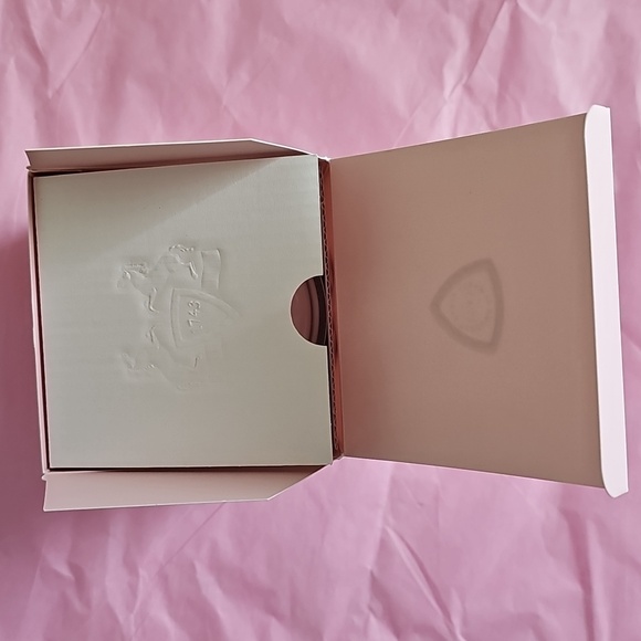 Parfums de Marly Delina Body Cream. EMPTY. - Picture 3 of 3